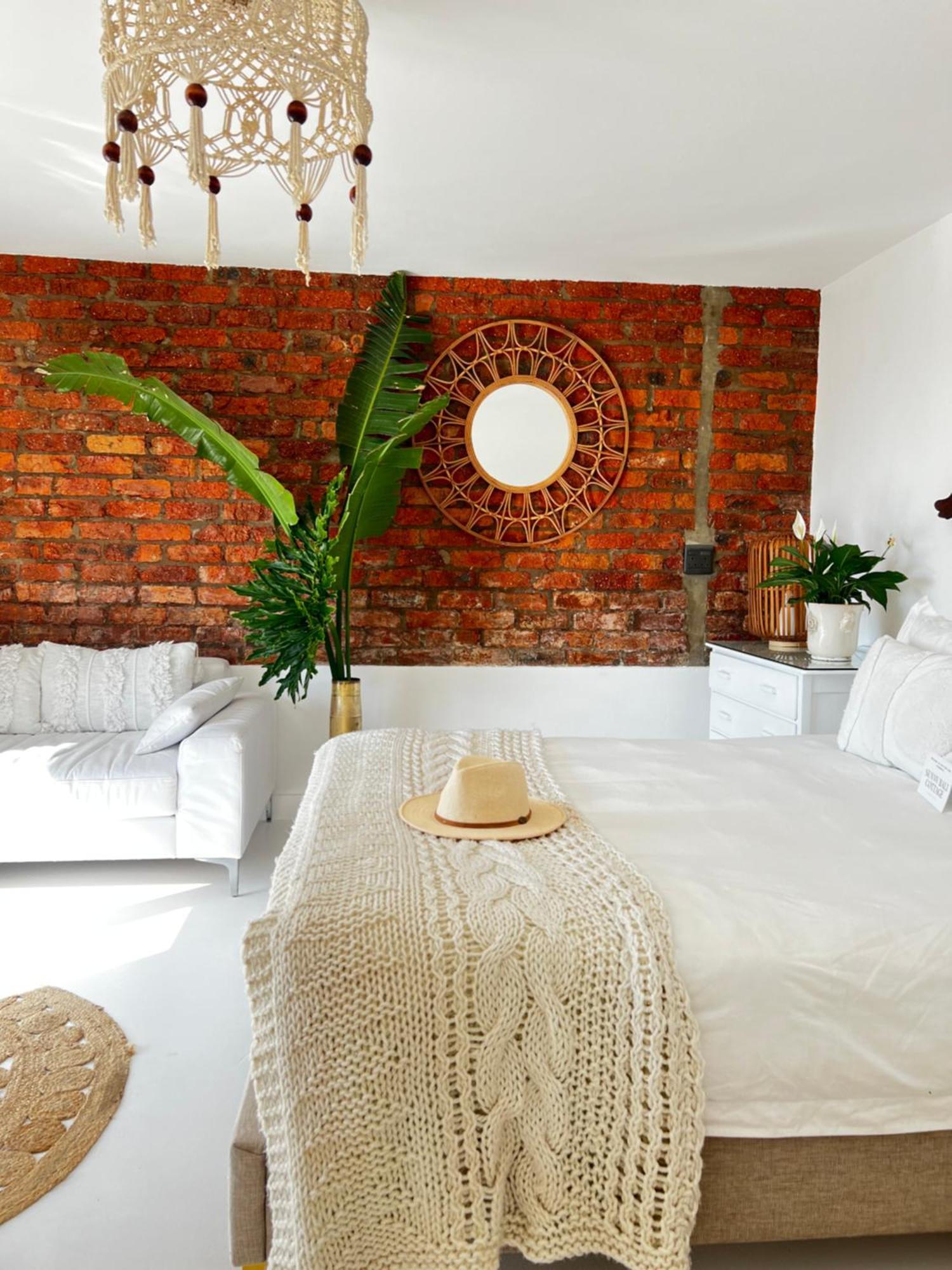 Sunny Bali Cottage Mosselbaai Buitenkant foto